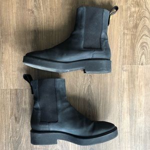 Stuart Weitzman Meriwa boots US 8.5